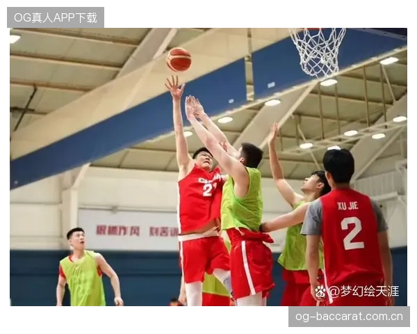 男篮队内分组对抗激烈！两大核心险些动手